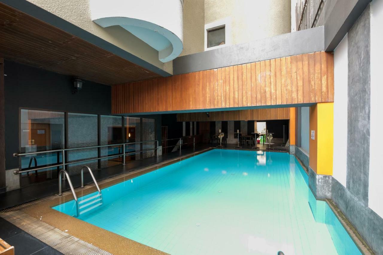 The Euro Grande Hotel Bangkok Exterior photo